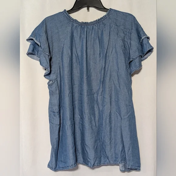 EUC Old Navy Blue Chambray Flutter Sleeve Ruffled Blouse XXL - Picture 8 of 8